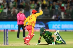Pak Vs Zim Live Score